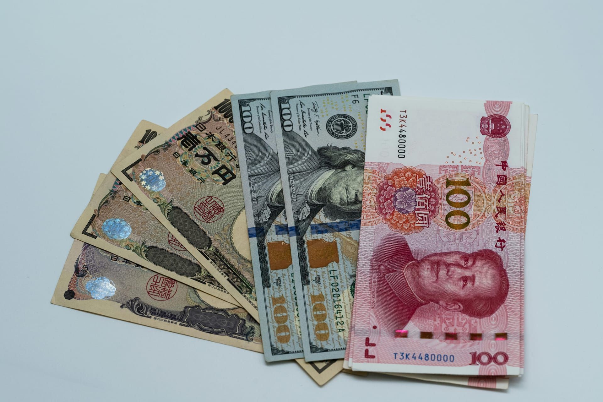 Multi-Currency Business Accounts Compared: Which Platform Saves the Most for SMEs Making International Payments?